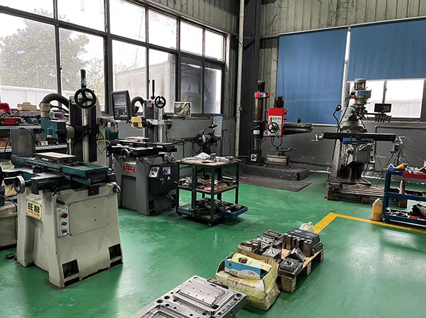 模具、壓鑄、注塑車間